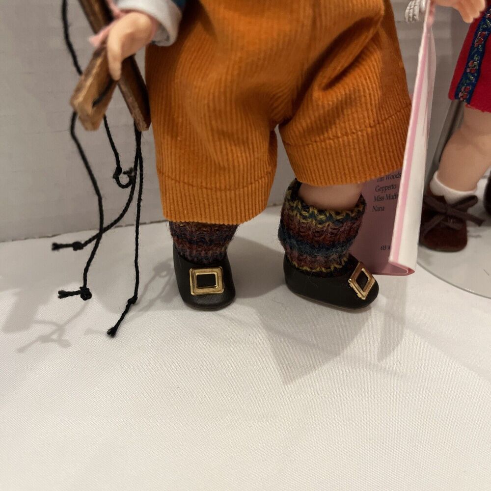 Madame Alexander Dolls 8" Geppetto & Pinocchio In Boxes- Hand Tags- Stands - Picture 6 of 13